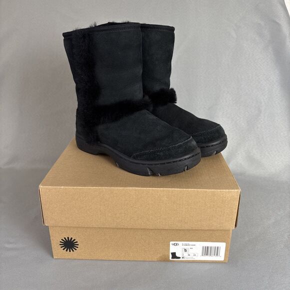 Womens UGG Boots Black Sunburst Short Suede Wool Sz 5 (fits 6) #1130726 $180 - Picture 3 of 16